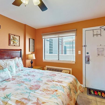 Ocean Breezes Leilighet Myrtle Beach Eksteriør bilde